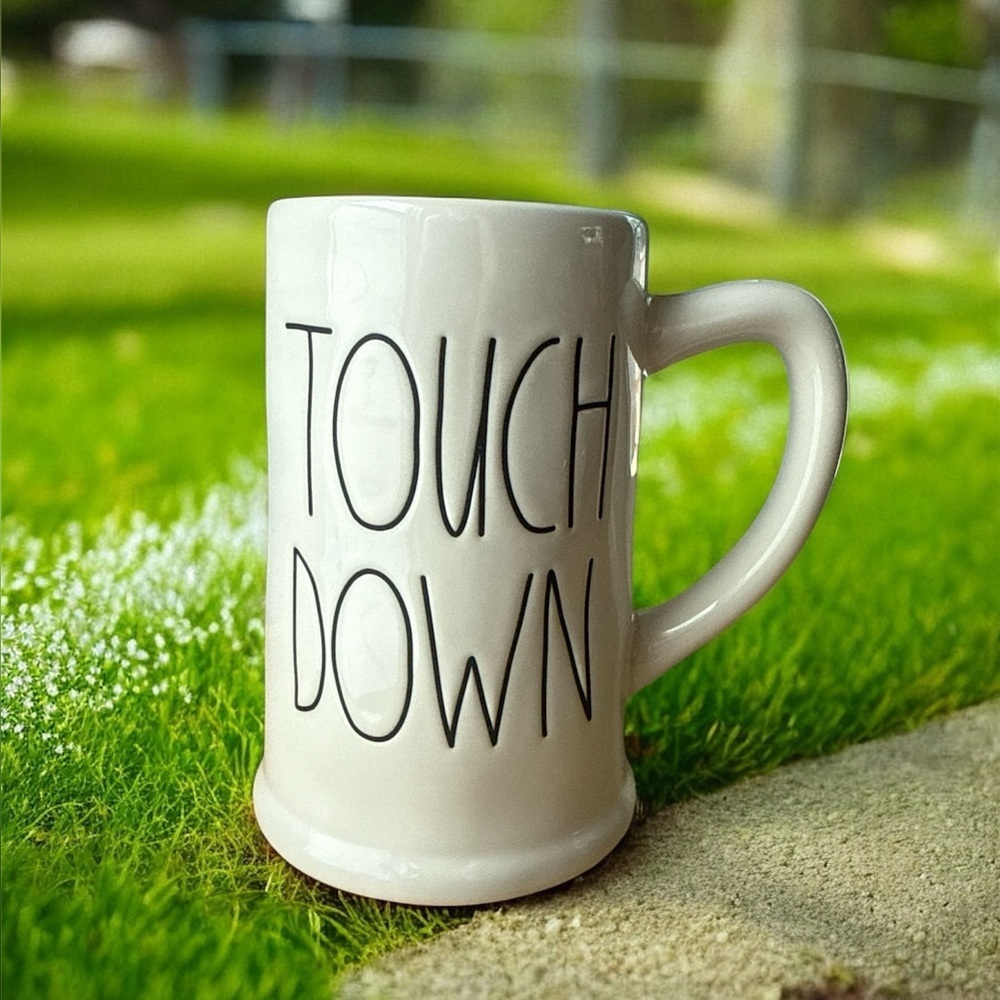 🏈 Rae Dunn Touch Down Beer Mug